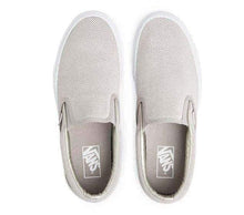 Load image into Gallery viewer, VANS | CLASSIC SLIP-ON (PERFORATED SUEDE) - khanhdev-1